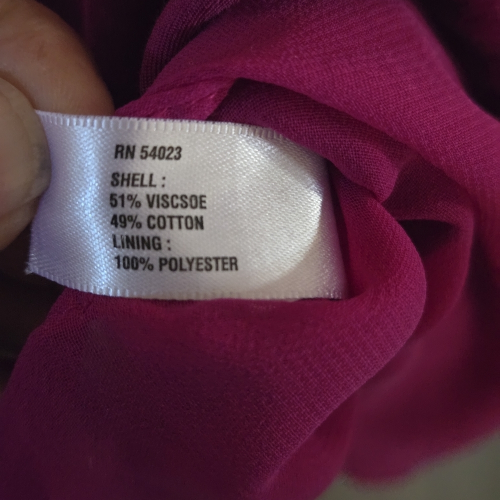 Gap Raspberry Tiered Ruffled Dress. - Picture 10 of 10